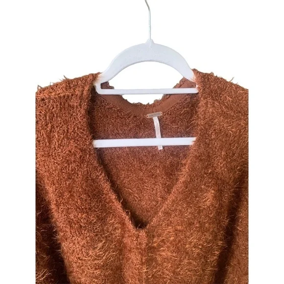 FREE People Icing V-Neck Sweater - Picture 4 of 9